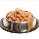 Nourriture humide pour chat: composants, marques, sélection, mode d'alimentation