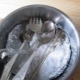 Comment nettoyer les couverts à la maison?