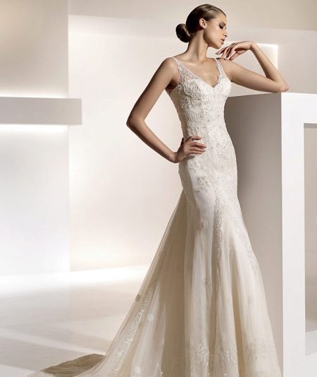 Robe de mariée col en V