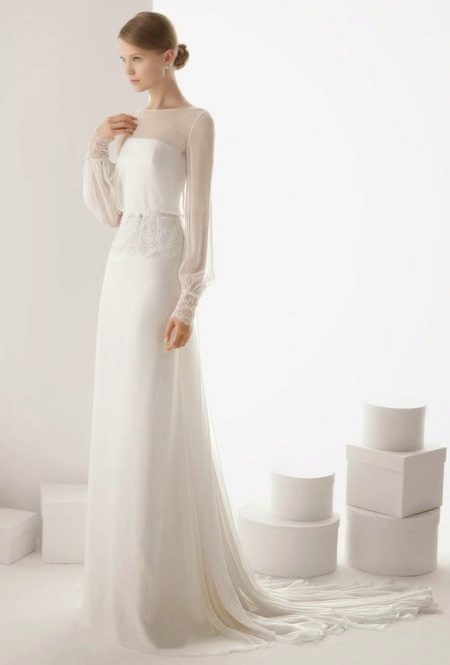 Robe de mariée simple avec une manche transparente