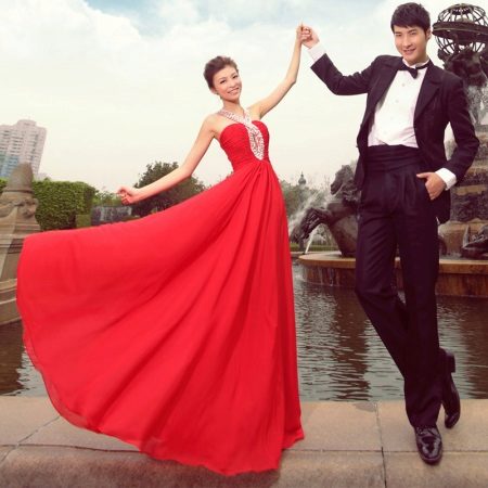Robe de mariée simple rouge