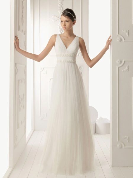 Robe de mariée de style simple