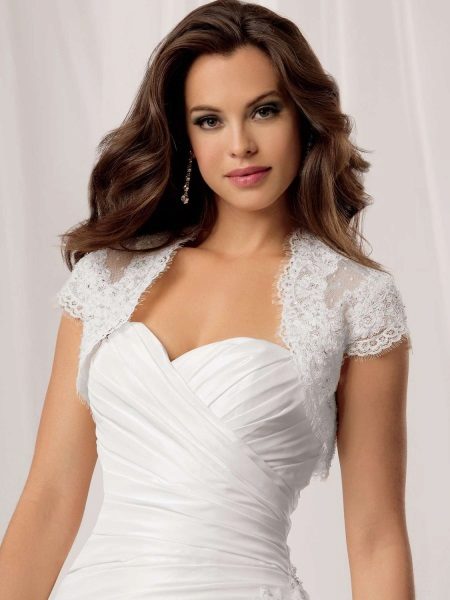 Dentelle boléro