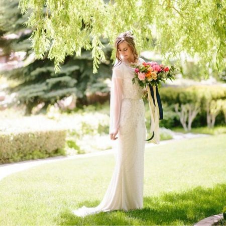 Belle robe de mariée modeste