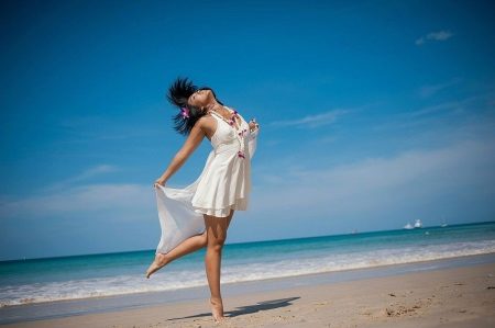 Tenue de mariage pour la cérémonie de la plage