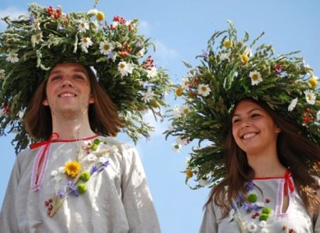 Couronne de mariage pour un mariage à la russe