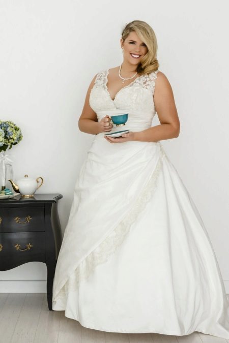 Robe de mariée pour les mariées