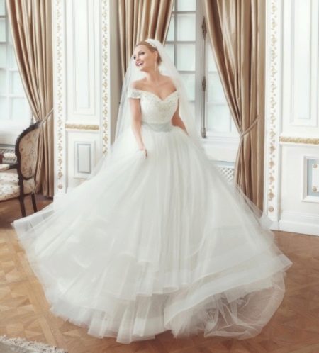 Angel Atelier csodálatos esküvői ruha