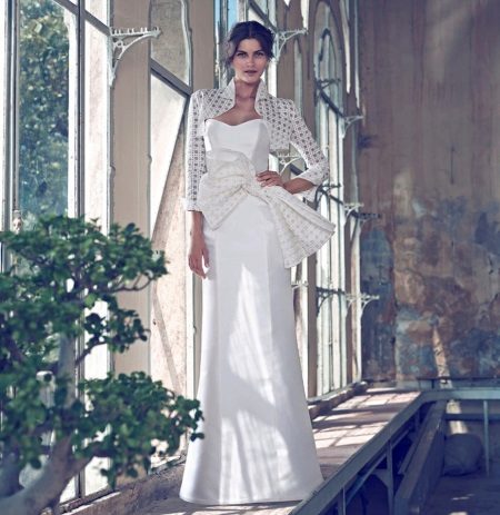 Robe de mariée de Giuseppe Papini avec un boléro