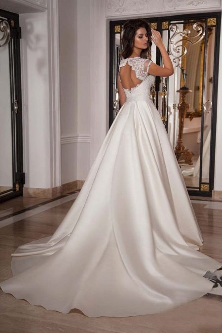 Robe de mariée magnifique dos ouvert