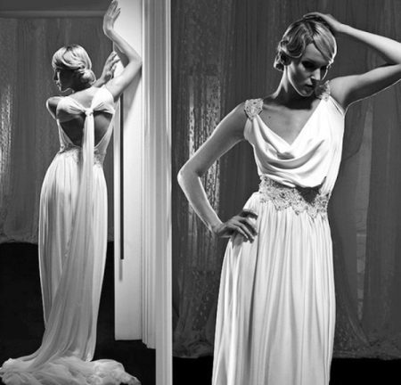 Robe de mariée dans le style des années 30.