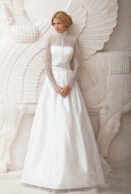Robe de mariée à manches longues