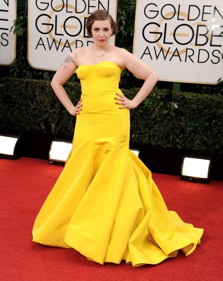 Robe de soirée jaune sirène pour un plein