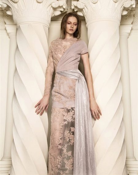 Robe de soirée beige en lin