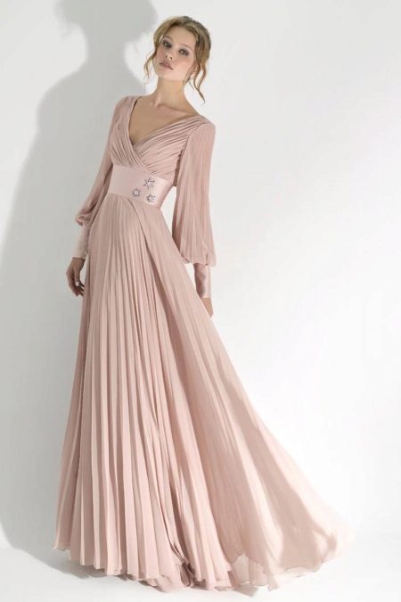 Chiffon estélyi ruha ujjú
