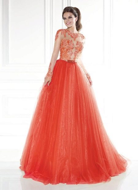 Robe de soirée orange au sol avec manches