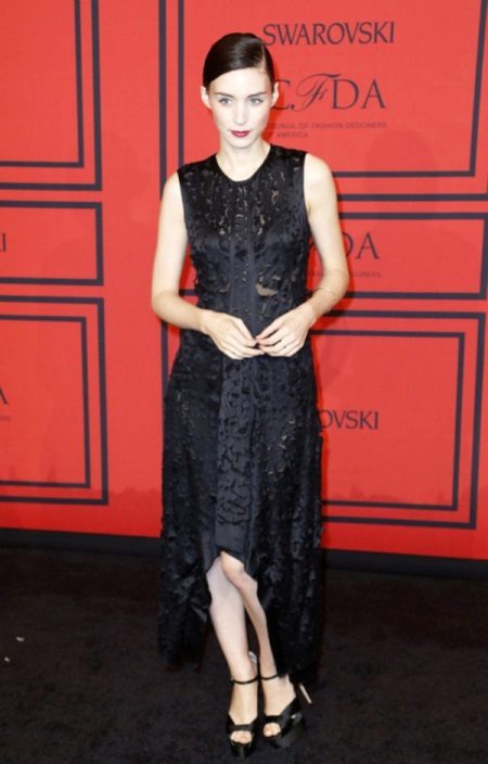 Robe de soirée courte devant longue dans le dos Olivia Palermo