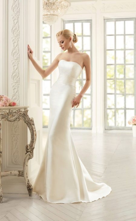 Robe de mariée droite de Naviblue