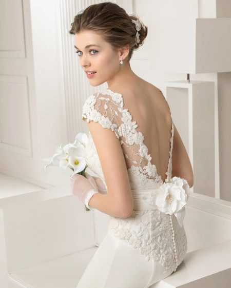 Robe de mariée ajourée