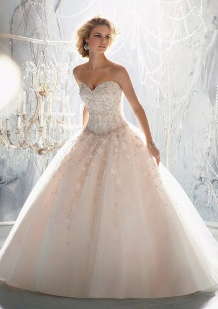 Robe de mariée rose ivoire