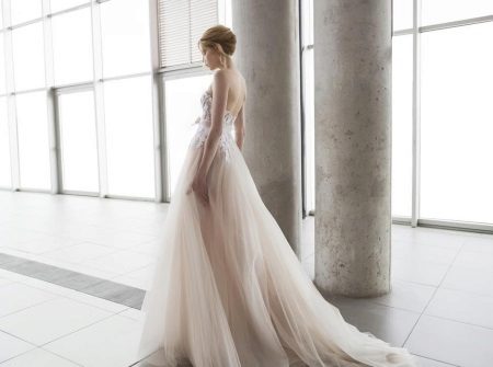 Robe de mariée avec ayvory beige