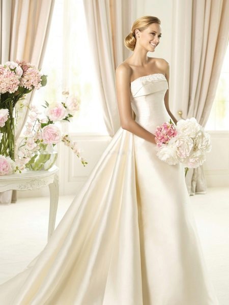 Robe de mariée couleur ivoire