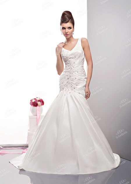 Esküvői ruha a To Be Bride 2013 hableányból