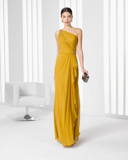 Robe de soirée couleur moutarde 2016