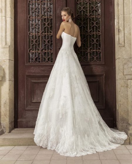 Robe à dos ouvert d'Armoniya