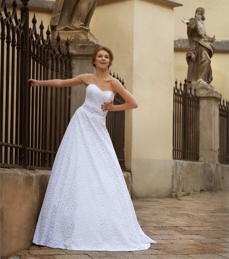 Robe de mariée de la collection Oscar d'Armoniya