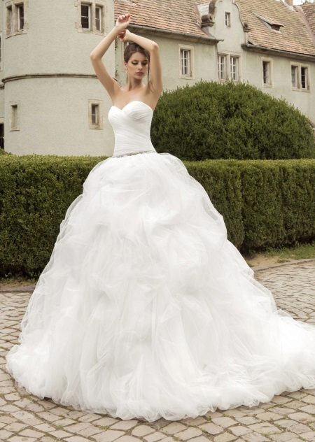 Magnifique robe de mariée d'Armoniya