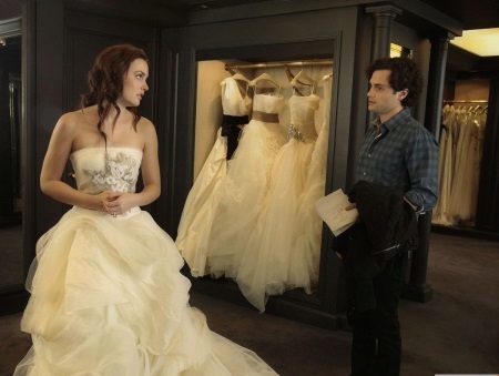 Sélection de robe de mariée par le marié