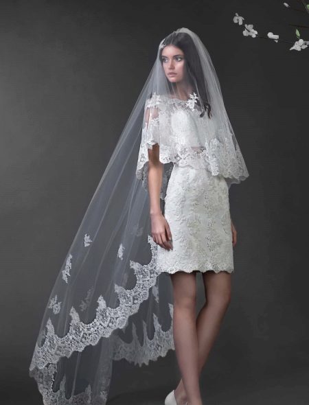 Robe de mariée courte de Romanova