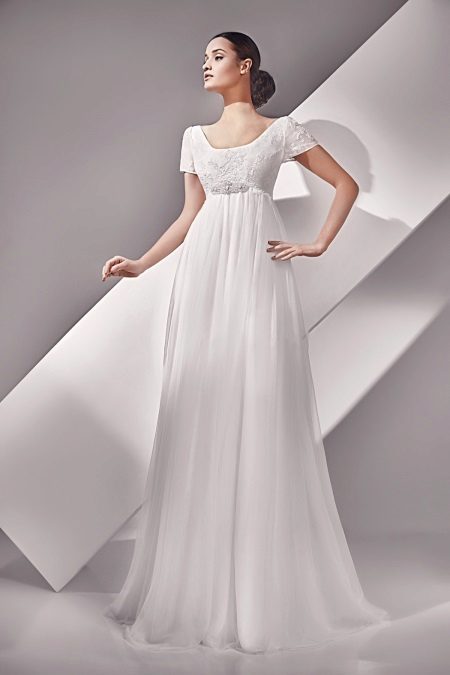 Robe de mariée Empire à manches