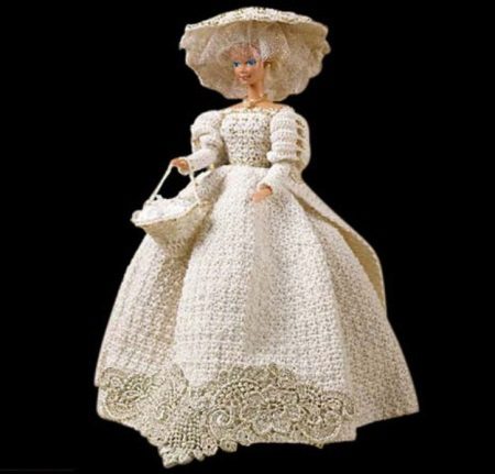 Robe de mariée poupée Barbie tricotée