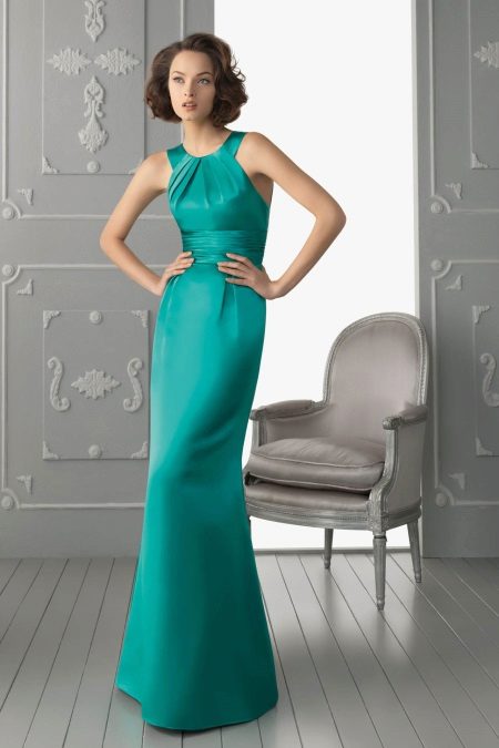 Robe de soirée à la grecque