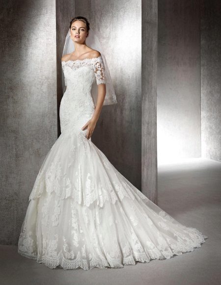 Robe de mariée en dentelle sirène par San Patrick