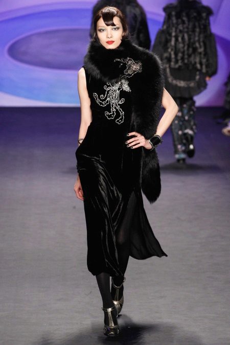 Robe midi en velours noir