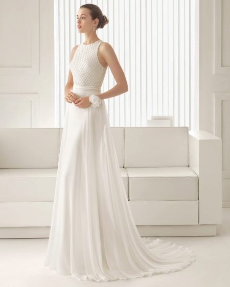 Robe de mariée droite avec train