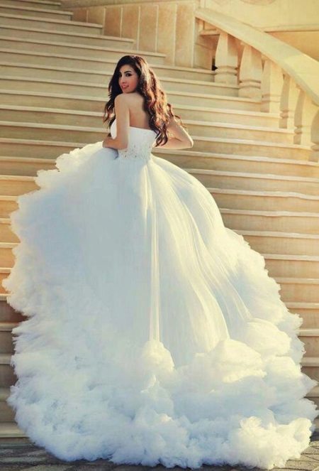 Robe de mariée blanche magnifique