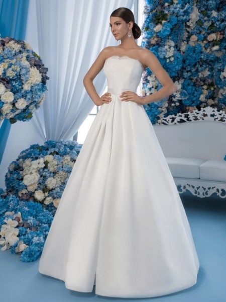 Robe de mariée simple une ligne