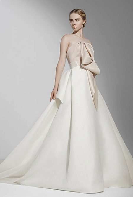 Robe de mariée A-ligne avec noeud