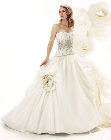 Corset et jupe de mariage