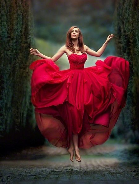 Robe pourpre