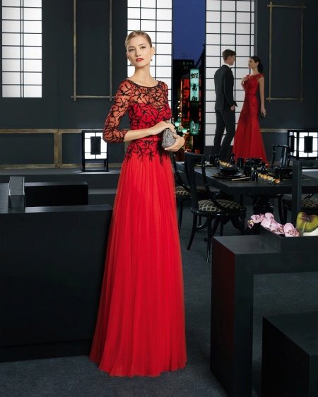 Robe de soirée avec dentelle et mousseline