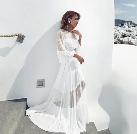 Robe en mousseline blanche