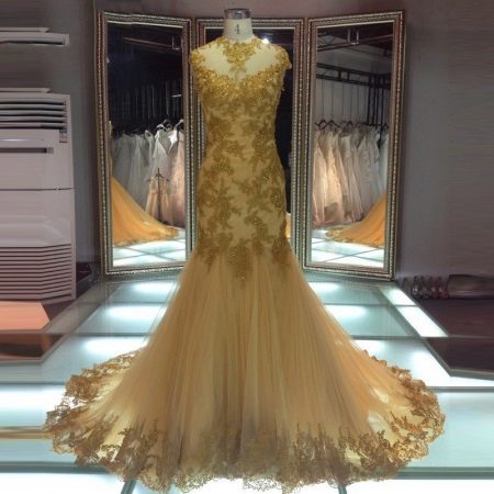 Robe de mariée dorée