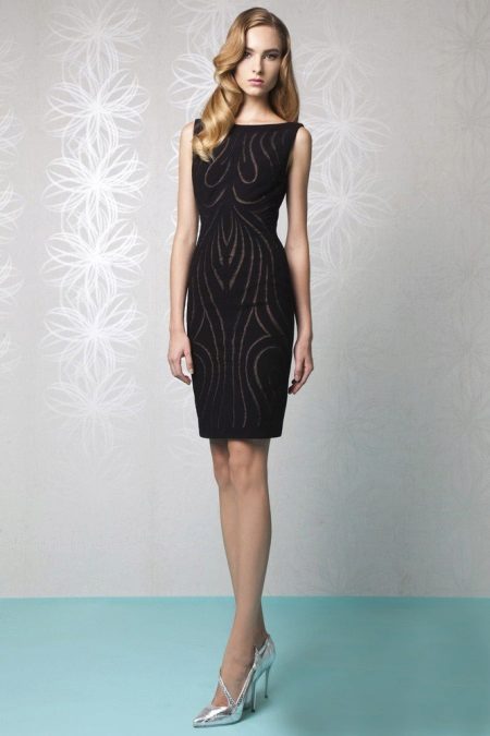 Robe fourreau au genou