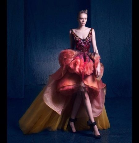 Robe midi avec train