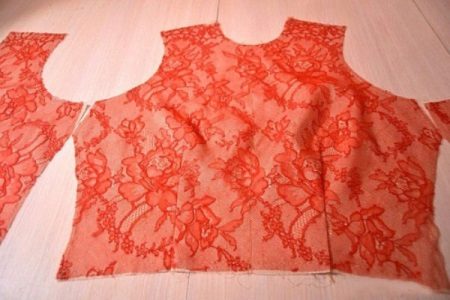 A haute couture estélyi ruha csipke elülső oldala
